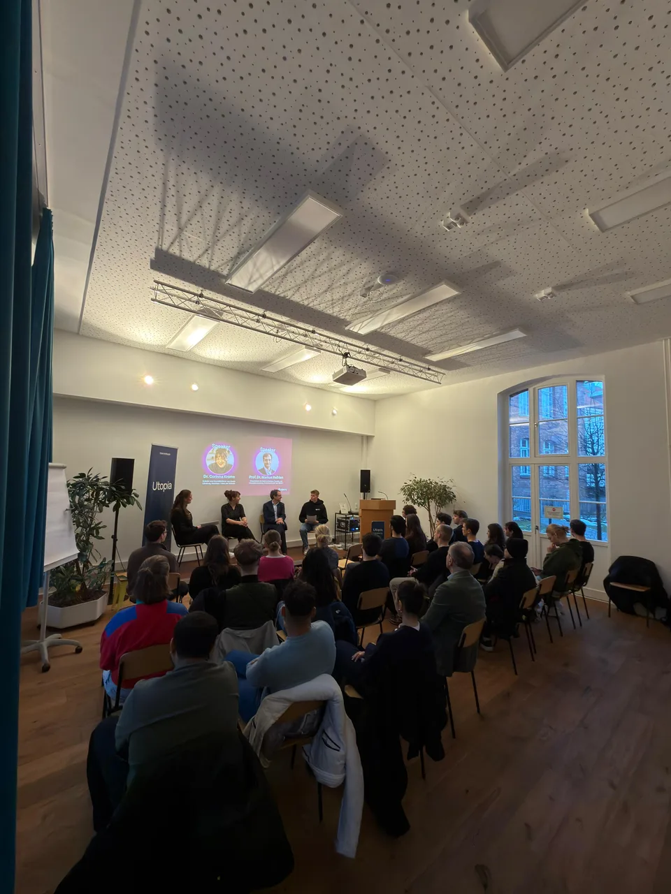 Cover image: Student Startup Guide Event
